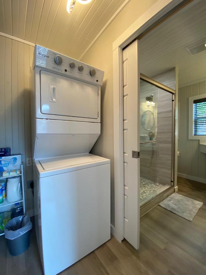 Canary Lake Cottage W/Hot Tub At Sam'S Pizza Hot Springs Eksteriør billede
